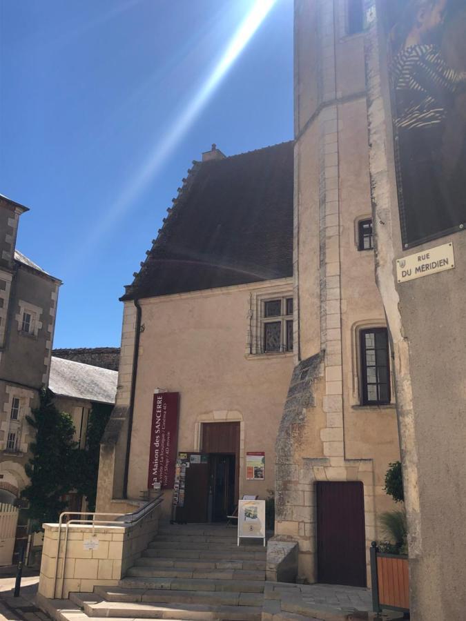 Grand Studio Centre Historique Sancerre Exterior photo